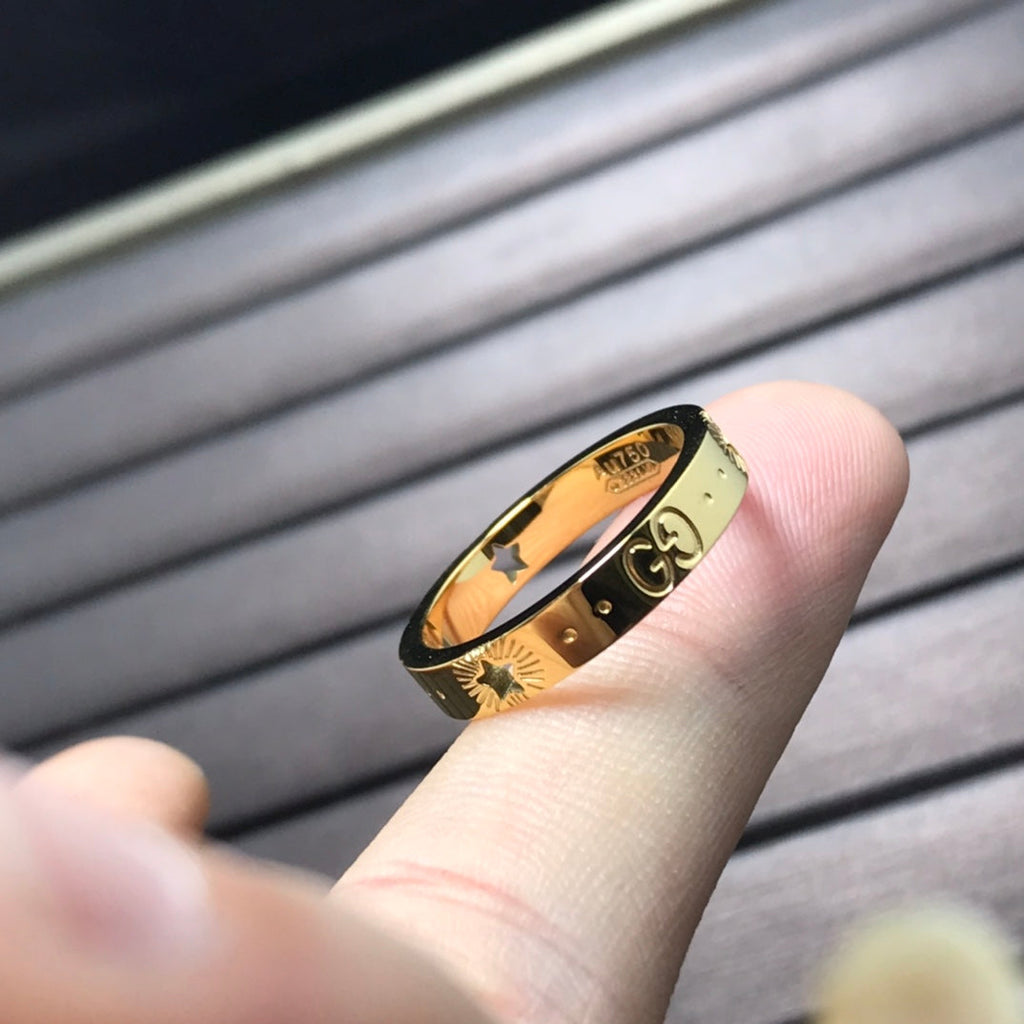 Gucci Icon Ring with Star