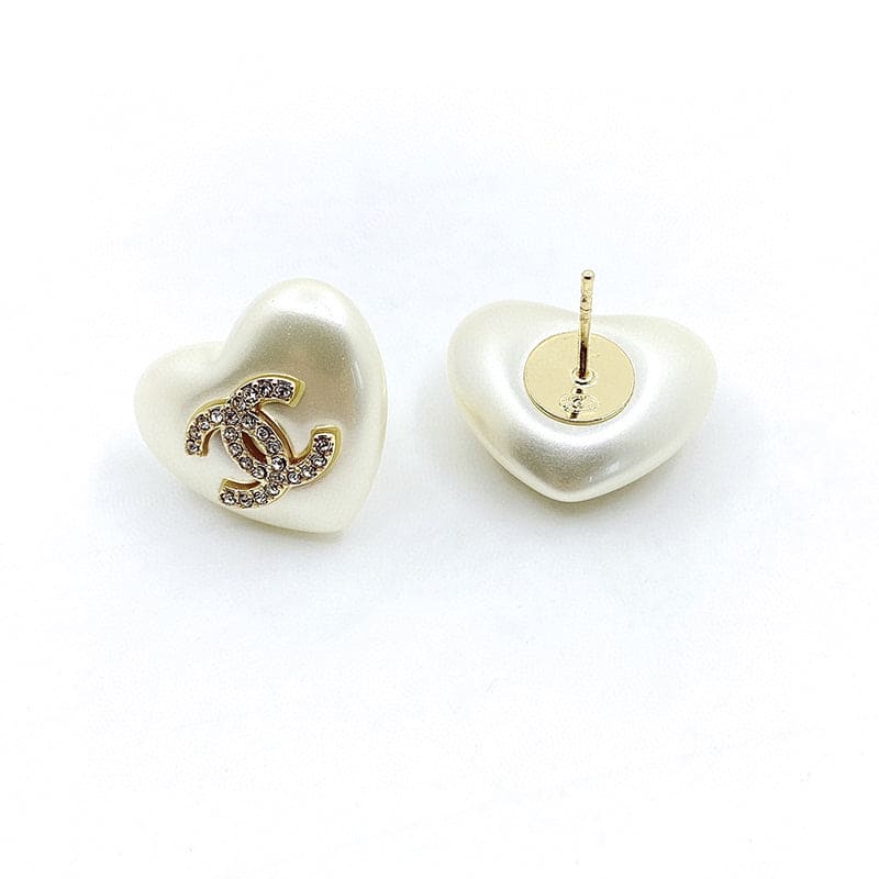 Chanel Pearl Heart 18K Gold Earrings