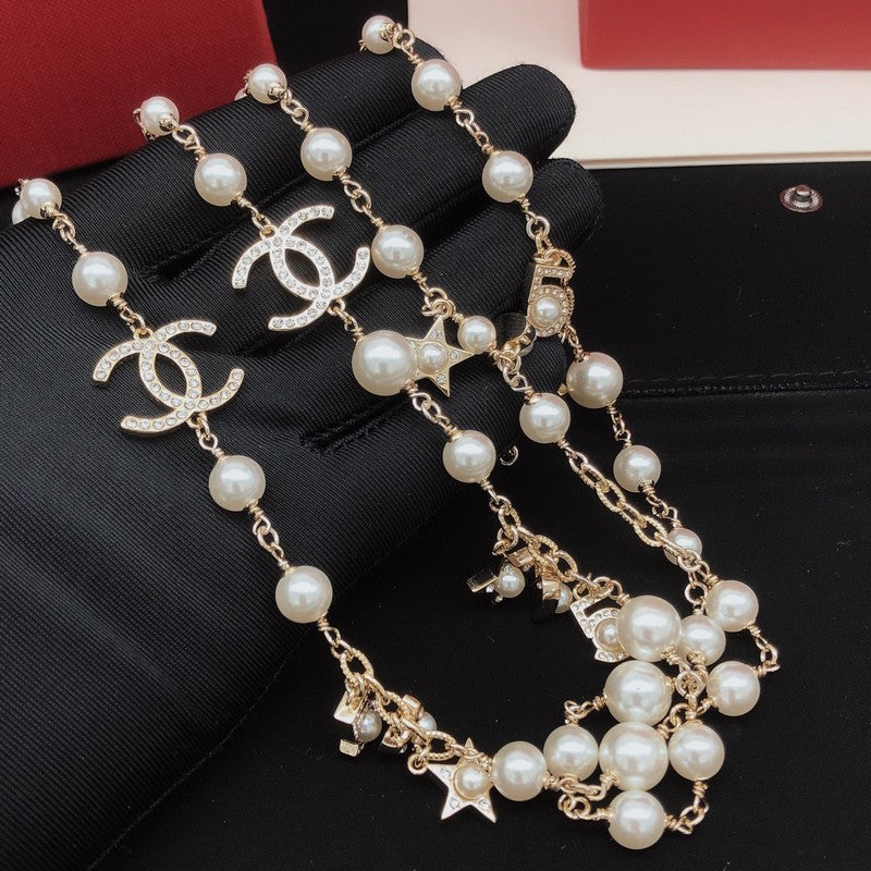 Chanel No.5 Star Long Pearl 18K Gold Necklace